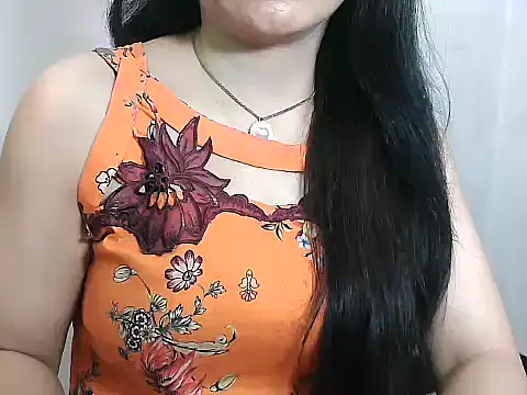 Snapshot of Chanchal--Navya chatting on 10-16-25, 12:00 Chanchal--Navya online show from 10-16-25, 12:00