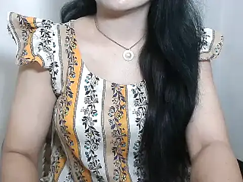 Snapshot of Chanchal--Navya chatting on 10-16-25, 05:47 Chanchal--Navya online show from 10-16-25, 05:47