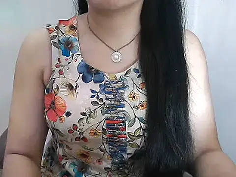 Snapshot of Chanchal--Navya chatting on 10-24-25, 04:36 Chanchal--Navya online show from 10-24-25, 04:36