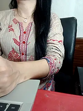 Chanchal--Navya online show from 04-25-26, 06:16