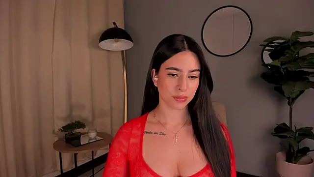 Snapshot of LiaPearce chatting on 12-02-24, 10:45 LiaPearce online show from 12-02-24, 10:45