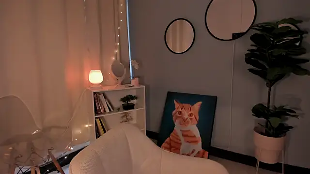 Snapshot of LiaPearce chatting on 10-06-25, 12:24 LiaPearce online show from 10-06-25, 12:24