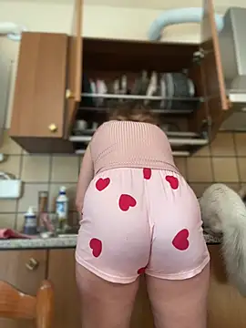 DaisyVibesss online show from 02-27-25, 09:00