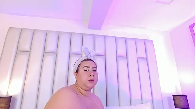 aandreaperez online show from 04-22-26, 11:34