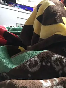 Snapshot of Hugetings chatting on 01-02-25, 06:34 Hugetings online show from 01-02-25, 06:34