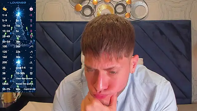 Snapshot of SebastianMaximoff chatting on 01-03-25, 03:12 SebastianMaximoff online show from 01-03-25, 03:12
