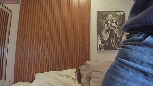 Snapshot of SebastianMaximoff chatting on 11-02-25, 12:40 SebastianMaximoff online show from 11-02-25, 12:40