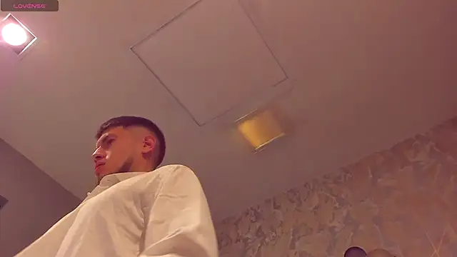 Snapshot of SebastianMaximoff chatting on 11-06-25, 07:15 SebastianMaximoff online show from 11-06-25, 07:15