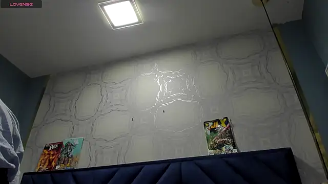 Snapshot of SebastianMaximoff chatting on 11-15-25, 07:21 SebastianMaximoff online show from 11-15-25, 07:21