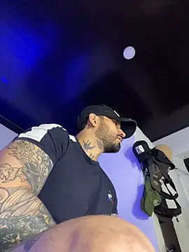 CamiloGray  online show from 01-29-25, 01:07