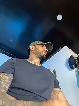 CamiloGray  online show from 01-31-25, 02:07