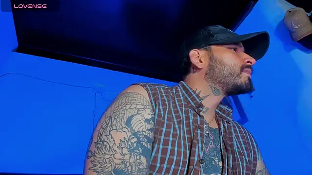 CamiloGray  online show from 03-02-25, 02:43