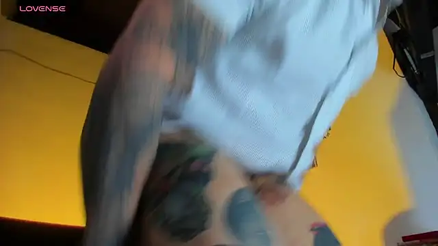 CamiloGray  online show from 09-13-25, 12:27