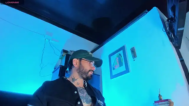 CamiloGray  online show from 11-24-25, 01:55