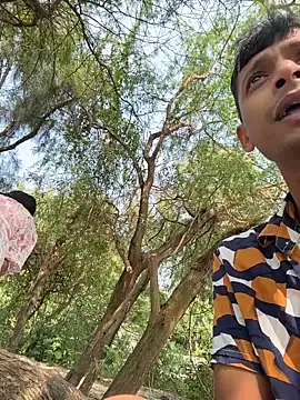 wow-wow-sexy online show from 11-13-25, 07:07