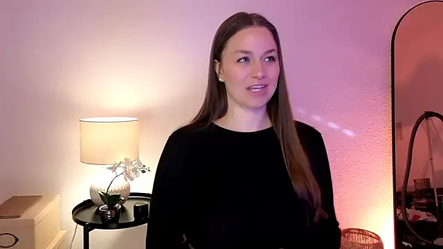 MilaFleur online show from 02-25-25, 09:09