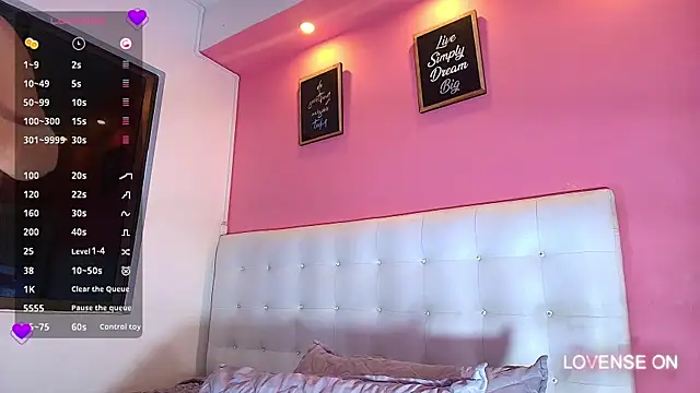 Snapshot of hornyhousekeeper_ chatting on 03-05-25, 12:55 hornyhousekeeper  online show from 03-05-25, 12:55