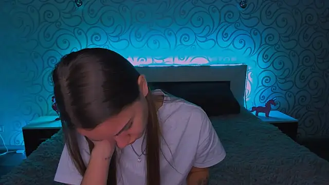 Snapshot of AlexaBarkley chatting on 12-08-24, 06:22 AlexaBarkley online show from 12-08-24, 06:22