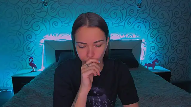 Snapshot of AlexaBarkley chatting on 12-10-24, 06:22 AlexaBarkley online show from 12-10-24, 06:22