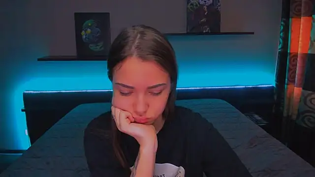 Snapshot of AlexaBarkley chatting on 01-31-25, 06:24 AlexaBarkley online show from 01-31-25, 06:24