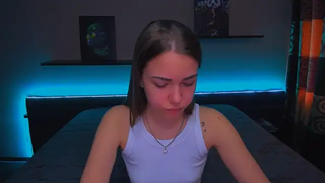 Snapshot of AlexaBarkley chatting on 02-03-25, 03:20 AlexaBarkley online show from 02-03-25, 03:20