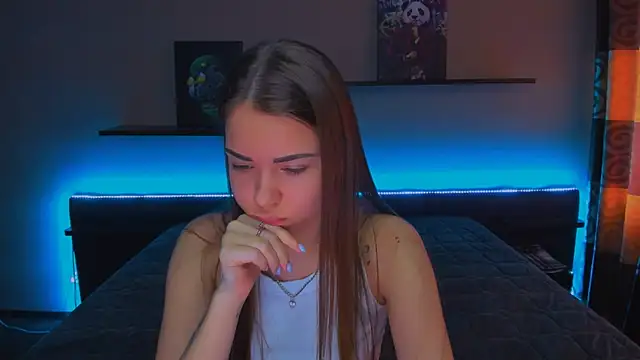 Snapshot of AlexaBarkley chatting on 03-14-25, 03:04 AlexaBarkley online show from 03-14-25, 03:04