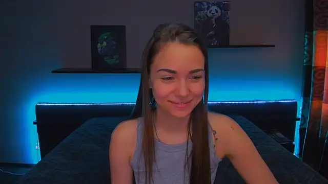 Snapshot of AlexaBarkley chatting on 03-18-25, 03:09 AlexaBarkley online show from 03-18-25, 03:09