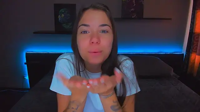 Snapshot of AlexaBarkley chatting on 09-09-25, 12:10 AlexaBarkley online show from 09-09-25, 12:10