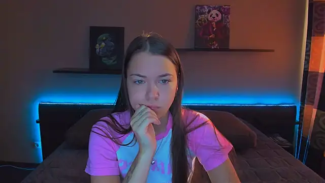 Snapshot of AlexaBarkley chatting on 10-01-25, 12:38 AlexaBarkley online show from 10-01-25, 12:38