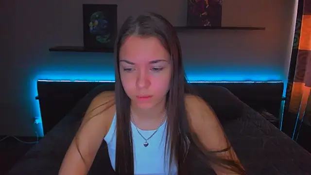 Snapshot of AlexaBarkley chatting on 10-07-25, 03:36 AlexaBarkley online show from 10-07-25, 03:36