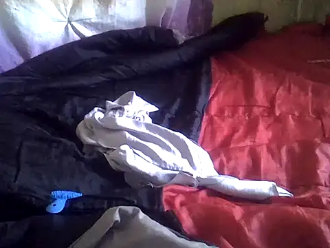 cute-shamza online show from 04-24-26, 11:45