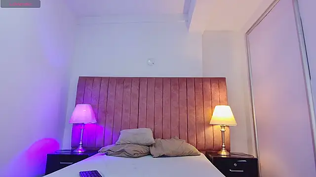 Gretten wright online show from 09-15-25, 07:47