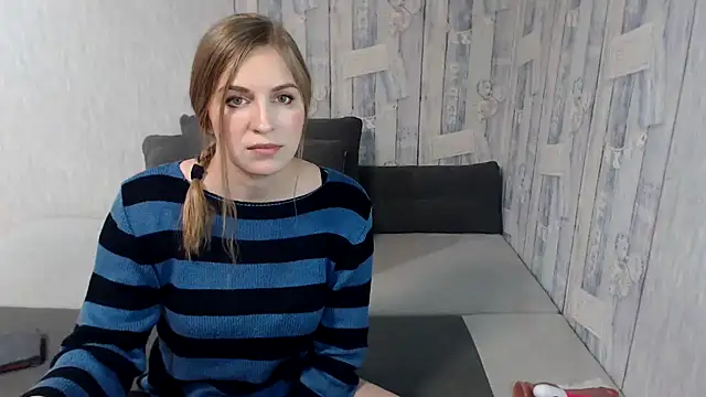 Snapshot of Pilly_green_ chatting on 03-14-25, 05:59 Pilly green  online show from 03-14-25, 05:59