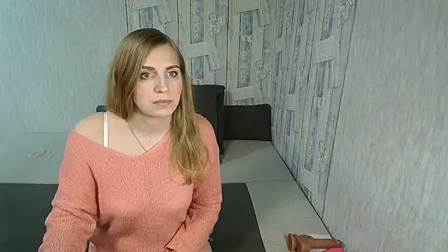 Snapshot of Pilly_green_ chatting on 10-02-25, 07:48 Pilly green  online show from 10-02-25, 07:48