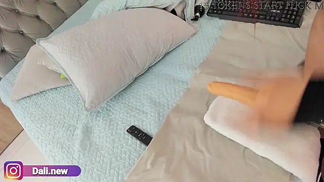 daliz 20 z online show from 12-23-24, 02:45