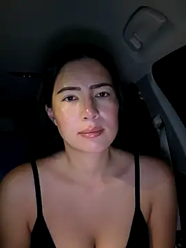 clairewntr online show from 12-05-25, 09:00