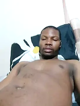 Snapshot of Malibongwe17 chatting on 09-11-25, 04:23 Malibongwe17 online show from 09-11-25, 04:23