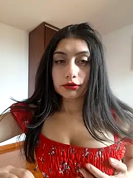 Snapshot of _Danna chatting on 12-21-24, 06:23 Danna online show from 12-21-24, 06:23