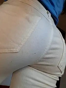 Snapshot of _Danna chatting on 01-26-25, 09:29 Danna online show from 01-26-25, 09:29