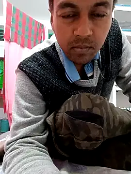 Snapshot of peterhotline chatting on 02-22-25, 07:47 peterhotline online show from 02-22-25, 07:47