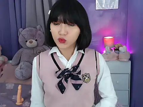 urlovelyfreya online show from 10-31-25, 05:25