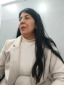 aisha latina online show from 03-14-25, 05:13