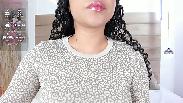 Snapshot of ValerieDiaz_ chatting on 01-21-25, 12:07 ValerieDiaz  online show from 01-21-25, 12:07