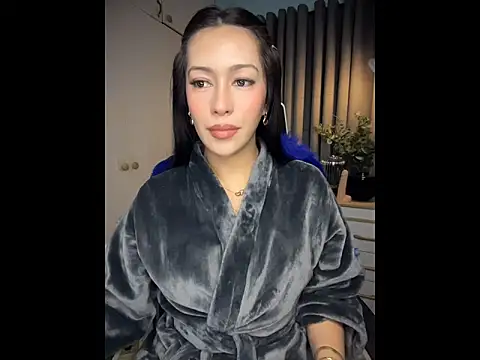 Jasmine Elcock online show from 05-08-26, 05:40