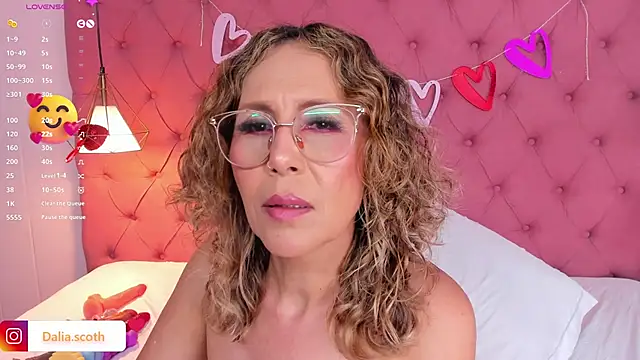 DaliaScoth online show from 02-21-25, 10:37