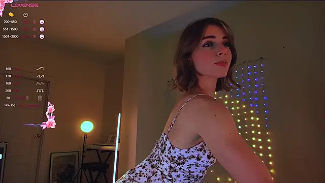 Arielle  03 online show from 12-21-25, 10:06