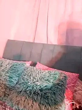 karlablue  online show from 12-28-24, 11:26