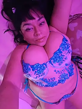 Snapshot of karlablue_ chatting on 05-23-26, 03:01 karlablue online show from 05-23-26, 03:01