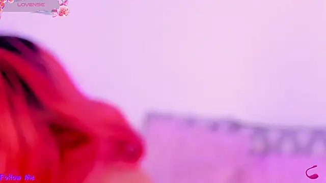 Snapshot of SophieRossi chatting on 10-09-25, 01:20 SophieRossi online show from 10-09-25, 01:20