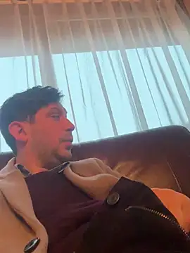 Snapshot of Taxidriver1988 chatting on 01-25-25, 08:00 Taxidriver1988 online show from 01-25-25, 08:00